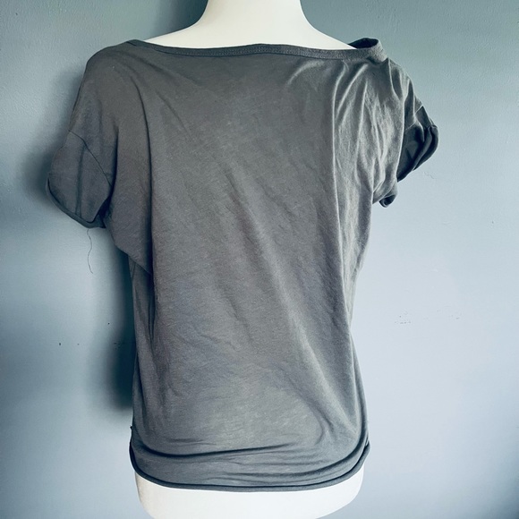 Volcom neon t shirt - Picture 2 of 3